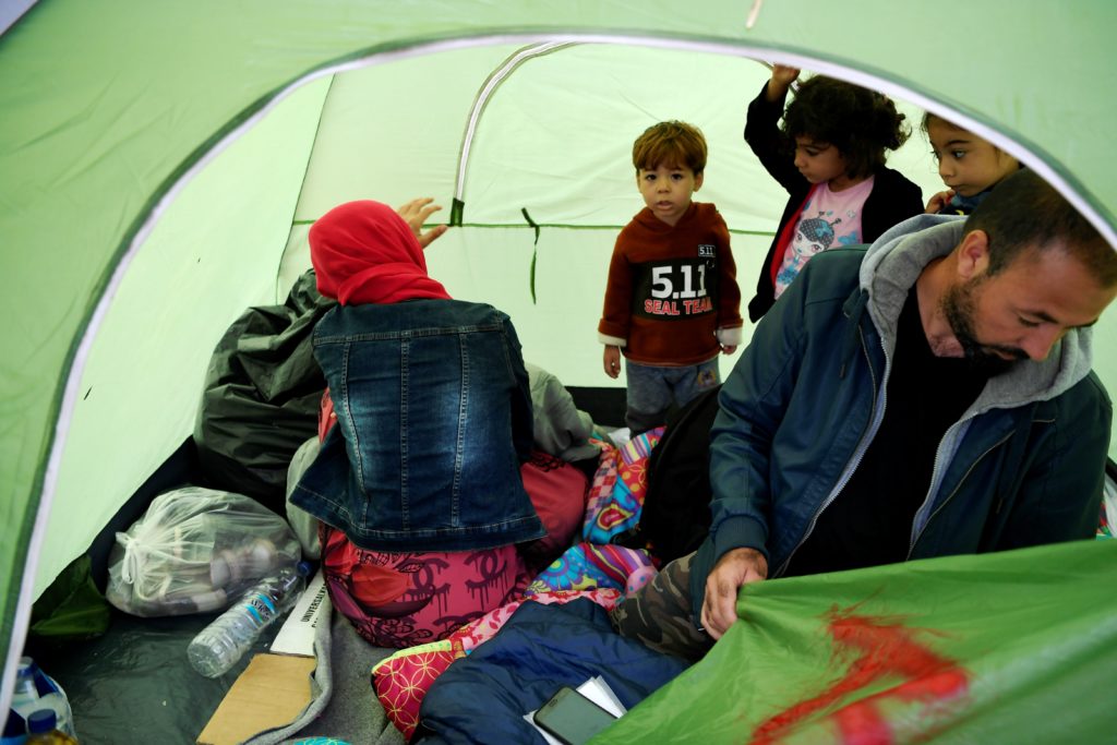Διεθνής Αμνηστία:  Όχι εμπόδια στις υπηρεσίες υγείας σε αιτούντες άσυλο και σε ασυνόδευτα παιδιά