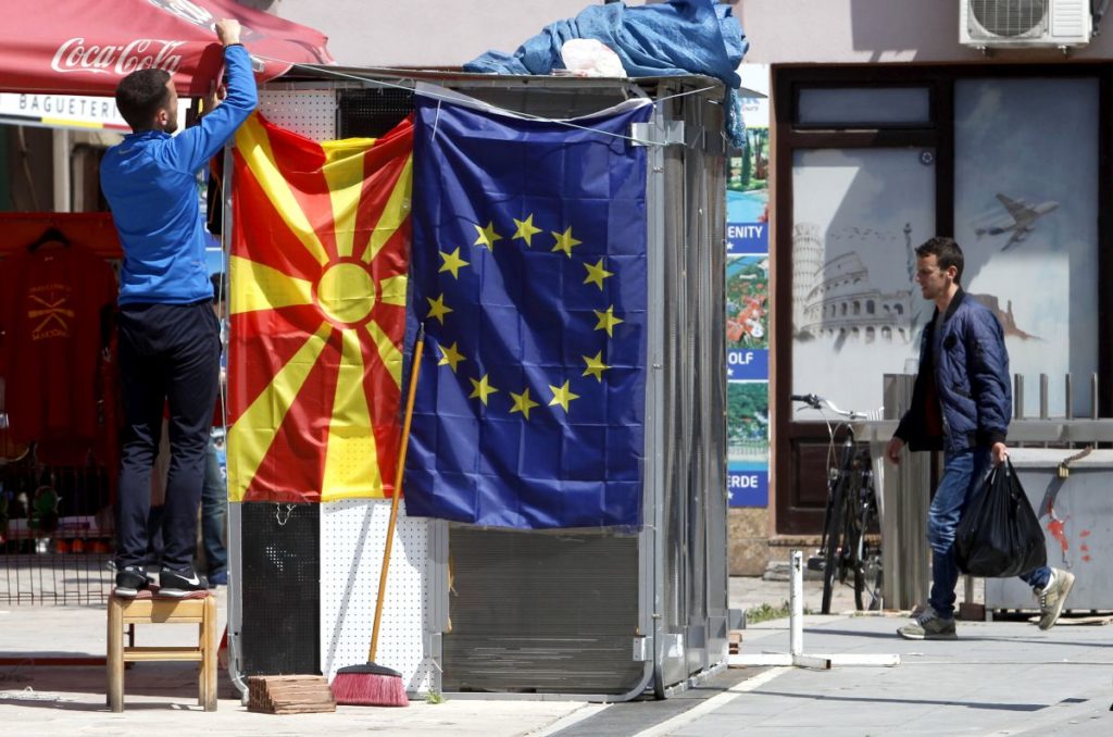 «Όχι» σε Βόρεια Μακεδονία και Αλβανία για ένταξη στην Ε.Ε.