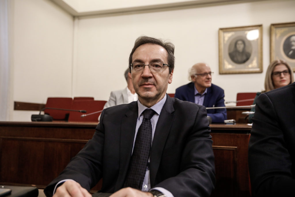 Ιωάννης Μπούγας: Αυτός είναι πρόεδρος της επιτροπής προκαταρκτικής εξέτασης για Παπαγγελόπουλο