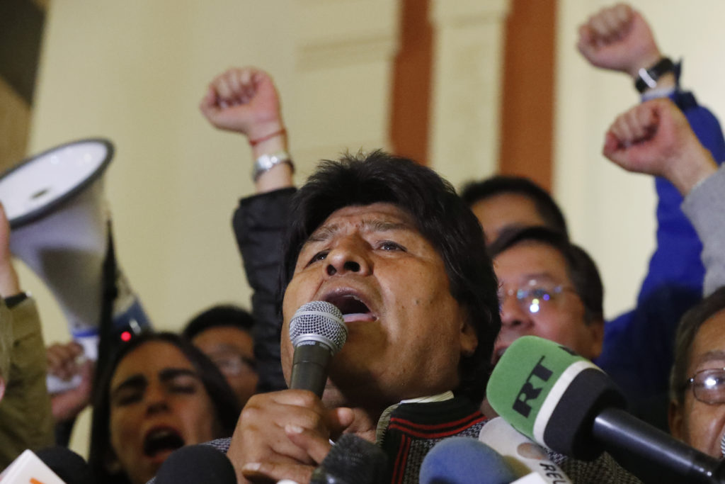 Εκλογές στη Βολιβία: Πρωτιά για το Μοράλες στον πρώτο γύρο, αλλά με δυσκολία