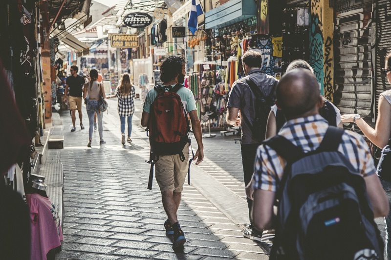 «Επίσκεψη» στην αφανή Αθήνα