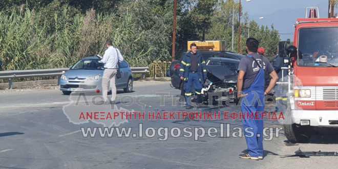 Καραμπόλα τριών αυτοκινήτων στα Γιαννιτσά – μία νεκρή και έξι τραυματίες