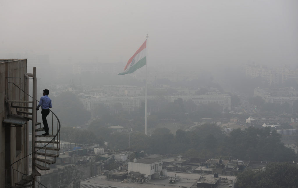 Κλειστά τα σχολεία στο Νέο Δελχί λόγω ατμοσφαιρικής ρύπανσης!