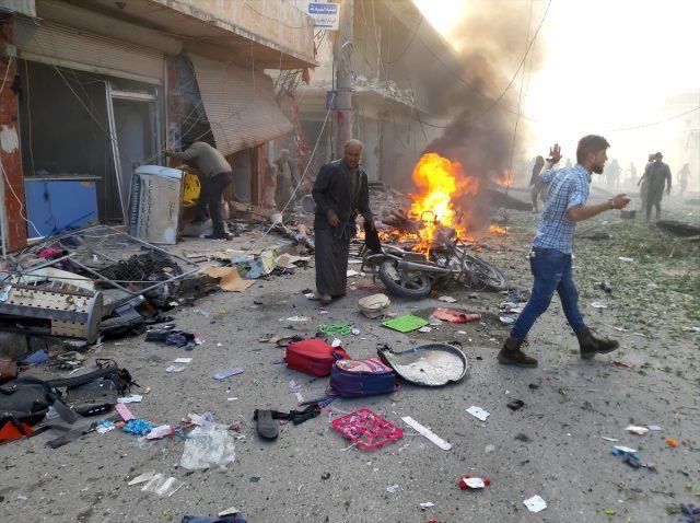 Συρία: Τουλάχιστον 15 νεκροί από έκρηξη παγιδευμένου οχήματος στην Τελ Αμπιάντ – Η Τουρκία κατηγορεί την ΥPG (Photos)