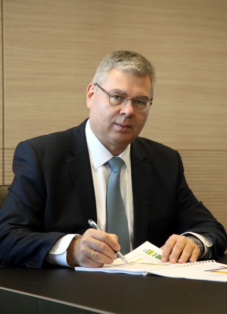 ΕΛΠΕ: Σημαντική ενίσχυση της λειτουργικής κερδοφορίας σε σχέση με το Α΄ Εξάμηνο