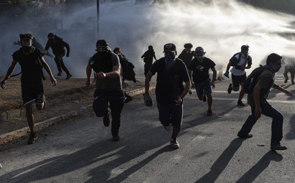 Χιλή: Έρευνα σε βάρος 14 αστυνομικών για βασανισμό διαδηλωτών