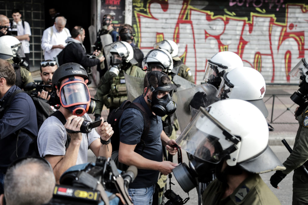 «Ο νόμος θα επιβληθεί» – Επίθεση Πέτσα στον ΣΥΡΙΖΑ