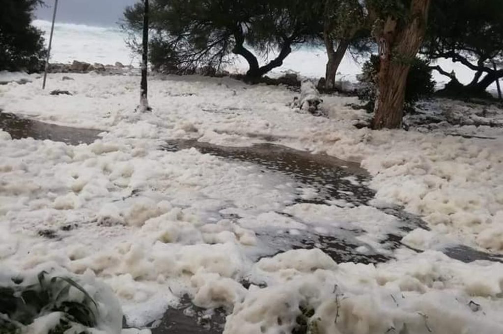 Η «Βικτώρια» το… έστρωσε με αφρό στην Κέρκυρα (Photos)