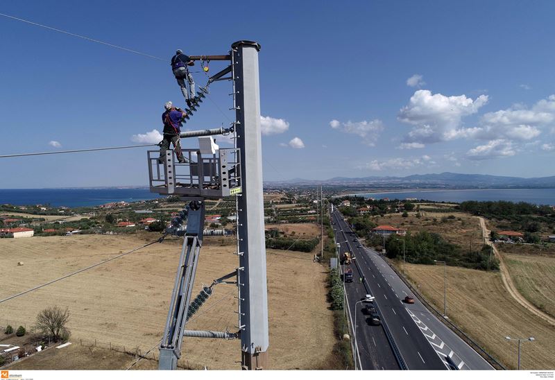 Κατά 70% μειώθηκαν οι νέες συνδέσεις στη ΔΕΗ στα χρόνια της κρίσης – Αναμένεται μέση ετήσια αύξηση 5% την επόμενη πενταετία