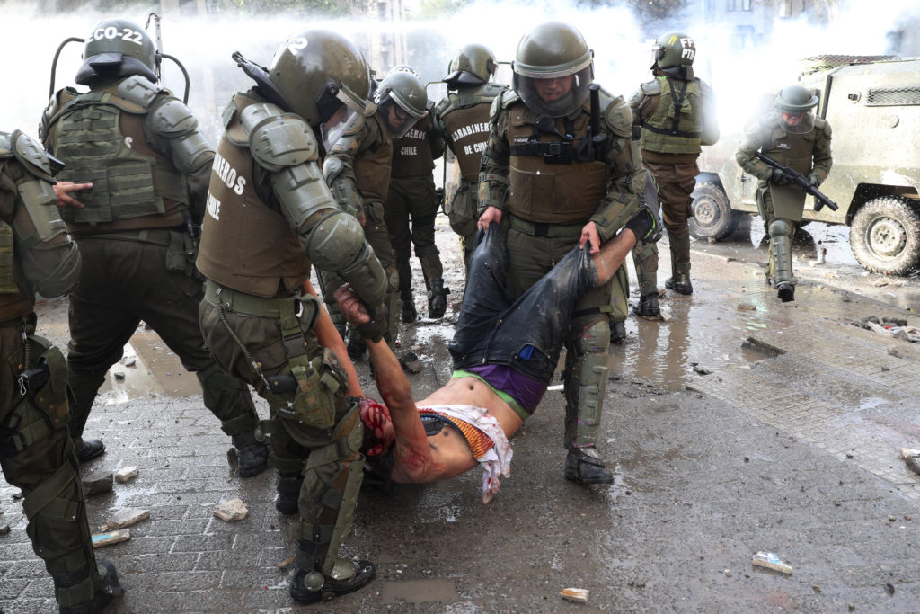 Χιλή: Για πρώτη φορά ο Πινιέρα καταδίκασε την αστυνομική θηριωδία