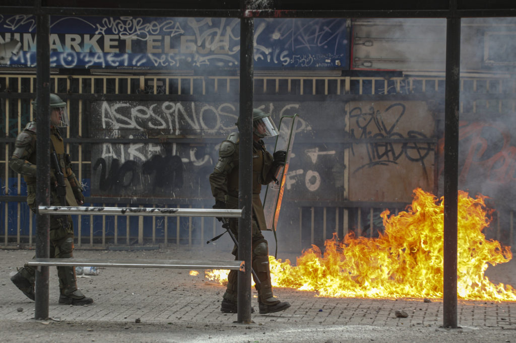 «Η Χιλή ξύπνησε» – ‘Ένας μήνας από το ξέσπασμα των ταραχών