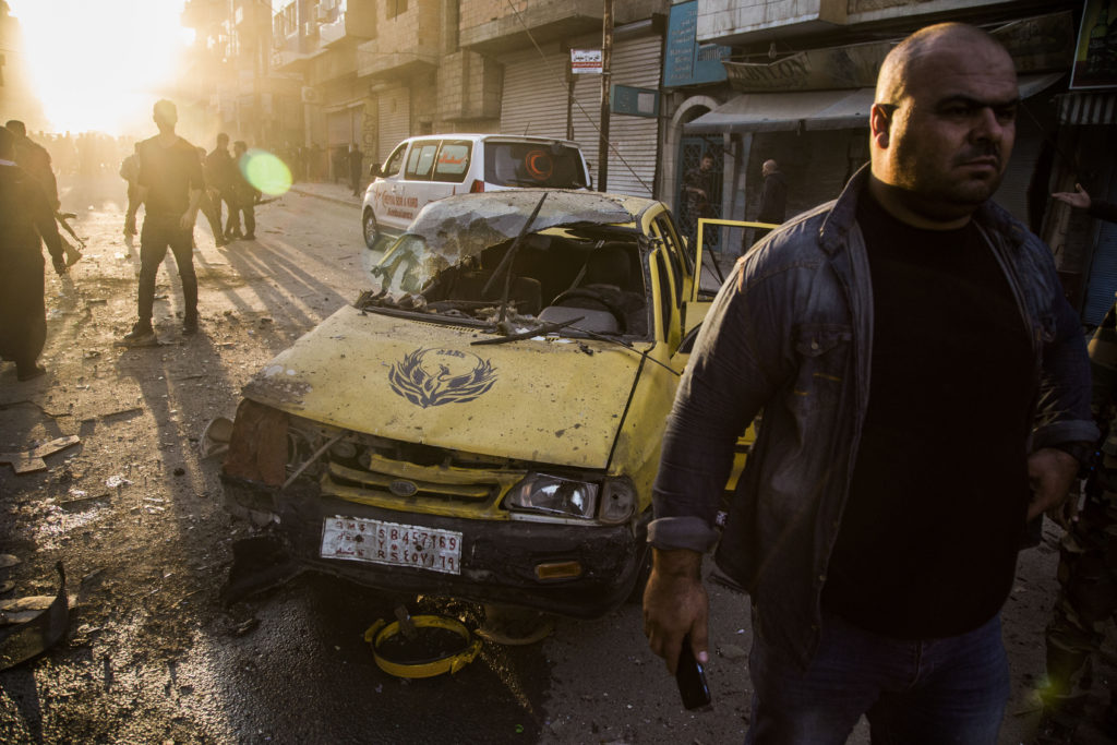 Εννέα νεκροί σε επίθεση με παγιδευμένο αυτοκίνητο στη Συρία