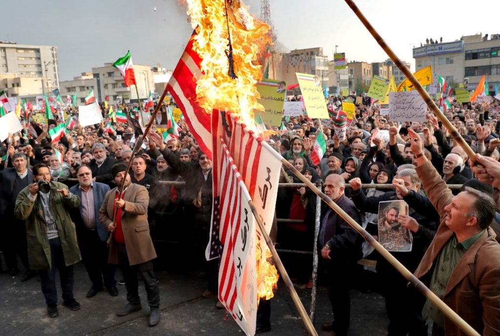 Ιράν: 143 διαδηλωτές σκοτώθηκαν από αστυνομικά πυρά το Νοέμβριο