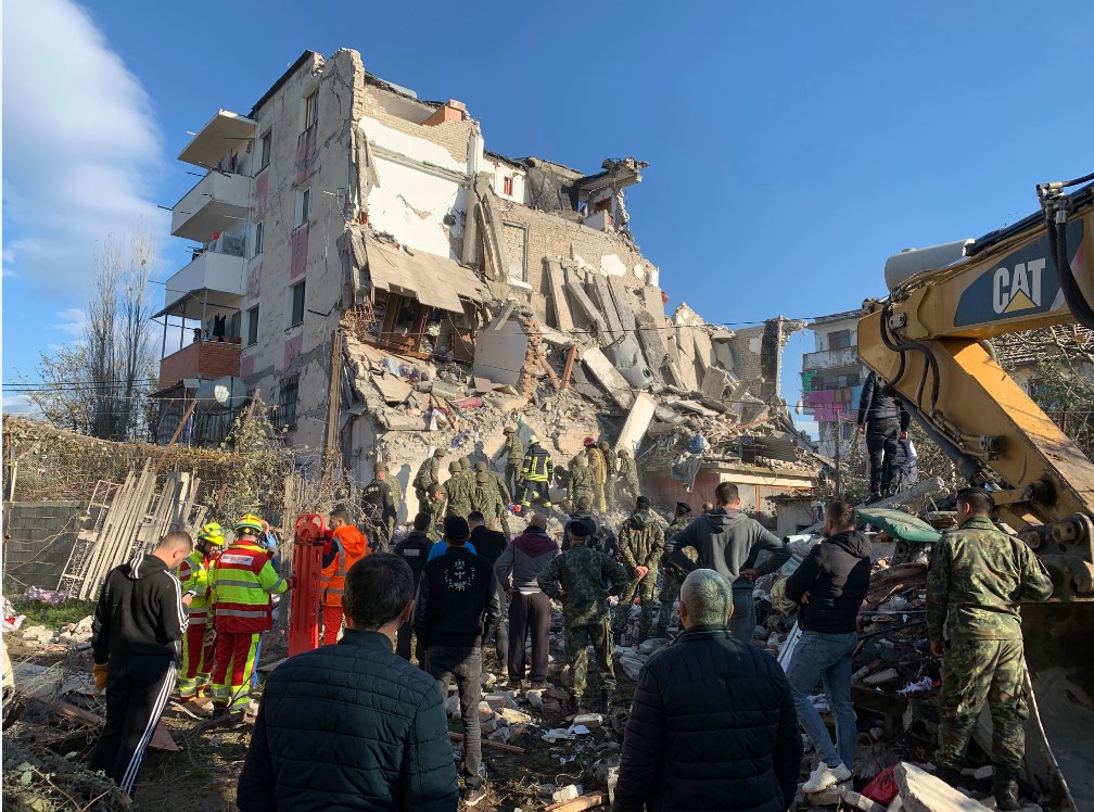 Αυξάνεται ο αριθμός των νεκρών από τον σεισμό της Αλβανίας