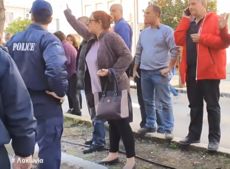 Εμετός από μέλανα ζωμό