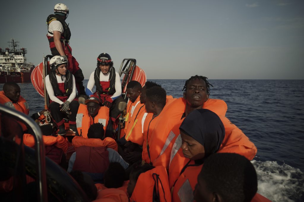 Λιβύη: Νεκρός μετανάστης από πυροβολισμό – 493 μετανάστες διασώθηκαν σε μία εβδομάδα