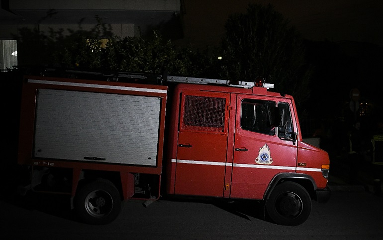 Νέα τραγωδία στη Μυτιλήνη: Πυρκαγιά σε σπίτι με έναν νεκρό – Στο νοσοκομείο η σύζυγος