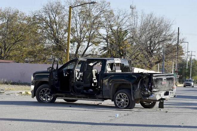 Μεξικό: Δέκα ένοπλοι και 4 αστυνομικοί νεκροί σε ανταλλαγή πυρών έξω από δημαρχείο