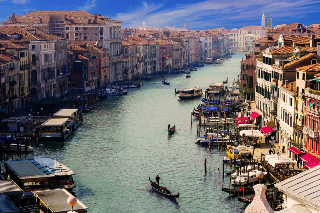 Βενετία: Limit down στον τουρισμό έπειτα από τις καταστροφικές πλημμύρες