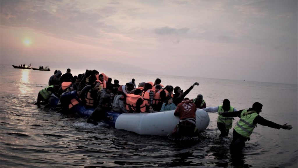 Πρόσφυγας ή μετανάστης; Σπέρνεις διαχωρισμούς, θερίζεις ακροδεξιούς