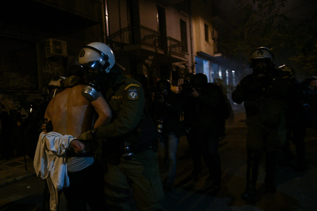 Επερώτηση 68 βουλευτών του ΣΥΡΙΖΑ για την αστυνομική βία