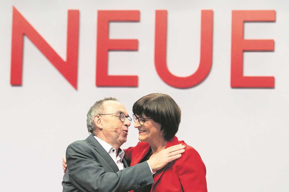 Γερμανία: Το αριστερό πείραμα του SPD και η Μέρκελ