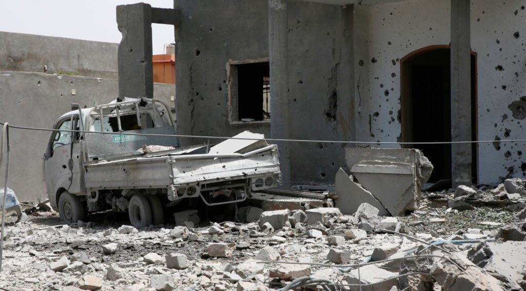 Λιβύη: Δύο νεκροί και 20 τραυματίες από βομβαρδισμό σε εμπορικό δρόμο