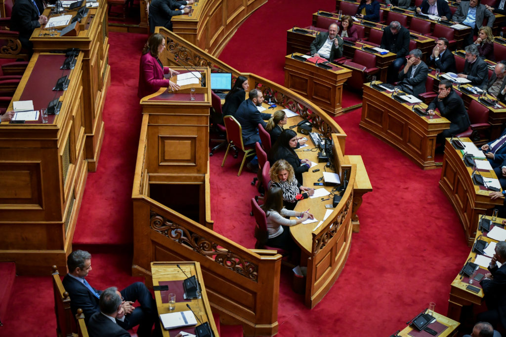 Διαξιφισμοί στη Βουλή με φόντο τον προϋπολογισμό για το 2020