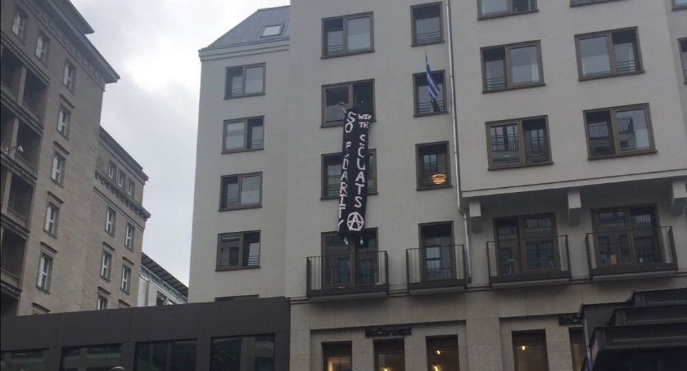Κατάληψη στο ελληνικό προξενείο στο Βερολίνο  ως ένδειξη αλληλεγγύης στις καταλήψεις