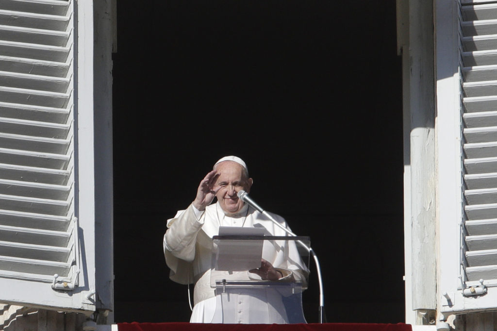 Πάπας Φραγκίσκος: «Το τσάτινγκ δεν είναι επικοινωνία, ξαναρχίστε να μιλάτε»