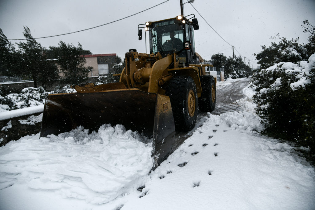 Συνεχίζεται η επέλαση της «Ζηνοβίας»: Χαμηλές θερμοκρασίες χιόνια και παγετός