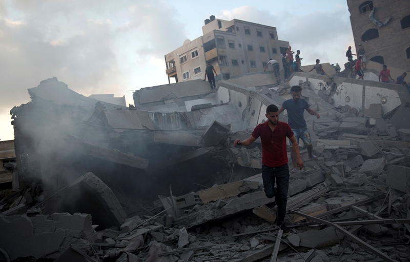 Αεροπορική επιδρομή στη Γάζα ως απάντηση σε επιθέσεις με μπαλόνια