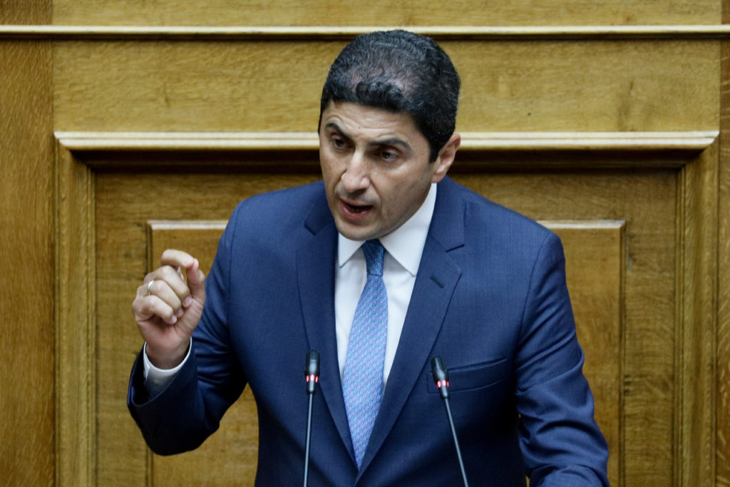 ΣΥΡΙΖΑ: Να παραιτηθεί ο υπεύθυνος του χάους κ. Αυγενάκης
