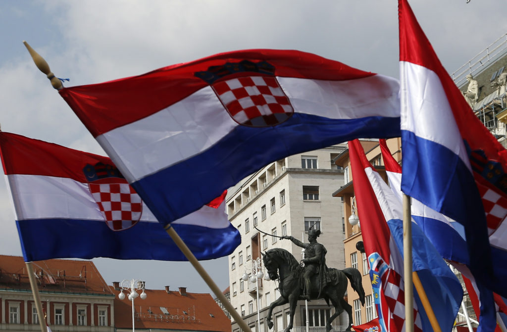 Κροατία: Απομακρύνθηκε από τα καθήκοντά του ο υπουργός Άμυνας, μετά την εμπλοκή του σε θανατηφόρο τροχαίο δυστύχημα