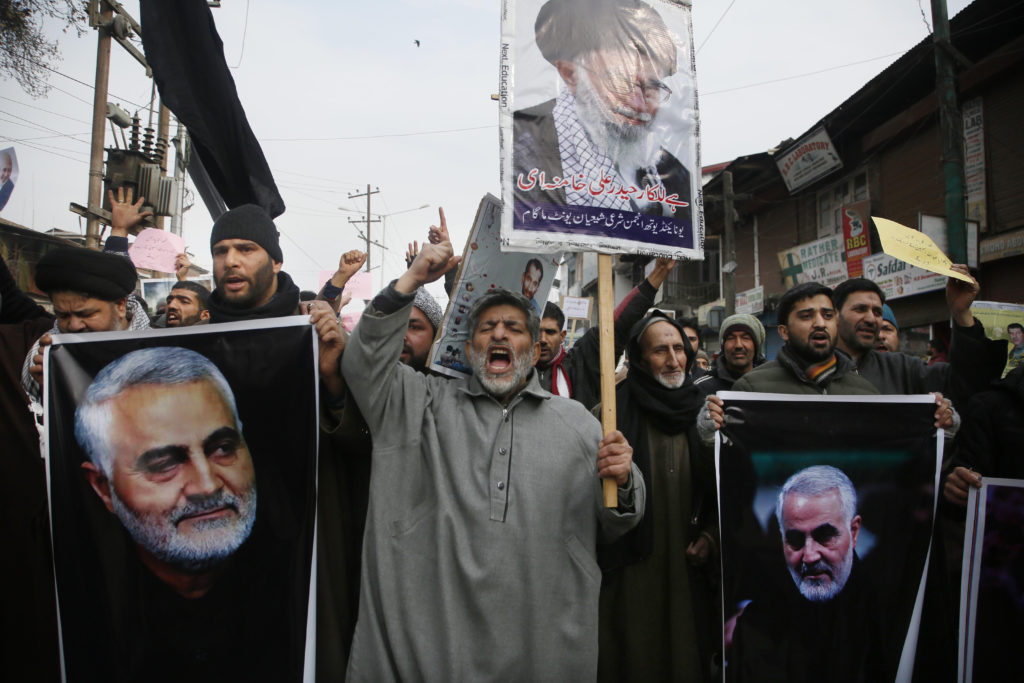 Γολαμάλι Αμπουχαμζέχ: Το Ιράν θα τιμωρήσει τους Αμερικανούς που βρίσκονται στην ακτίνα δράσης της Ισλαμικής Δημοκρατίας