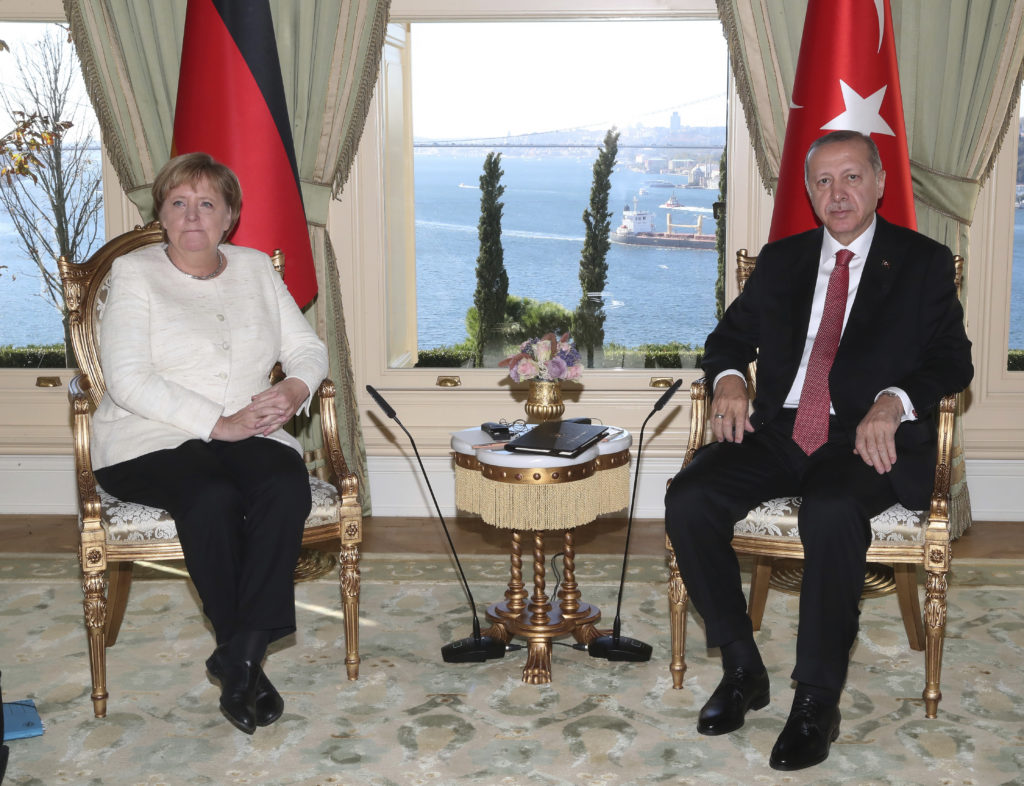 Εκτάκτως στη Γερμανία ο Ερντογάν – Συνάντηση με την  Μέρκελ