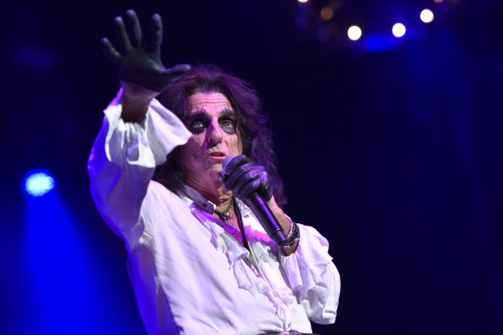 Queen και Alice Cooper στη συναυλία για τις πυρκαγιές στην Αυστραλία