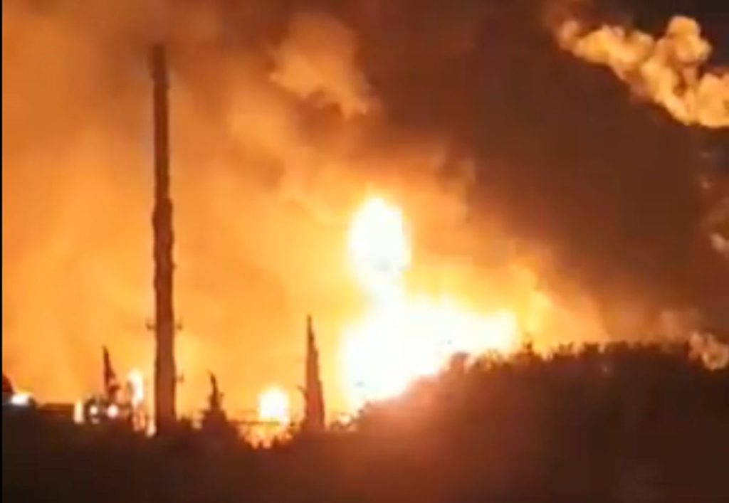 Καταλονία: Ισχυρότατη έκρηξη σε εργοστάσιο χημικών – Τουλάχιστον ένας νεκρός και 6 τραυματίες (Video)