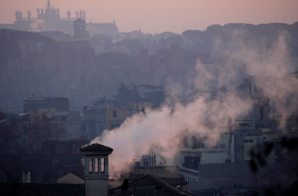 Ρώμη: Τετραήμερο «stop» στα ντίζελ αυτοκίνητα λόγω νέφους