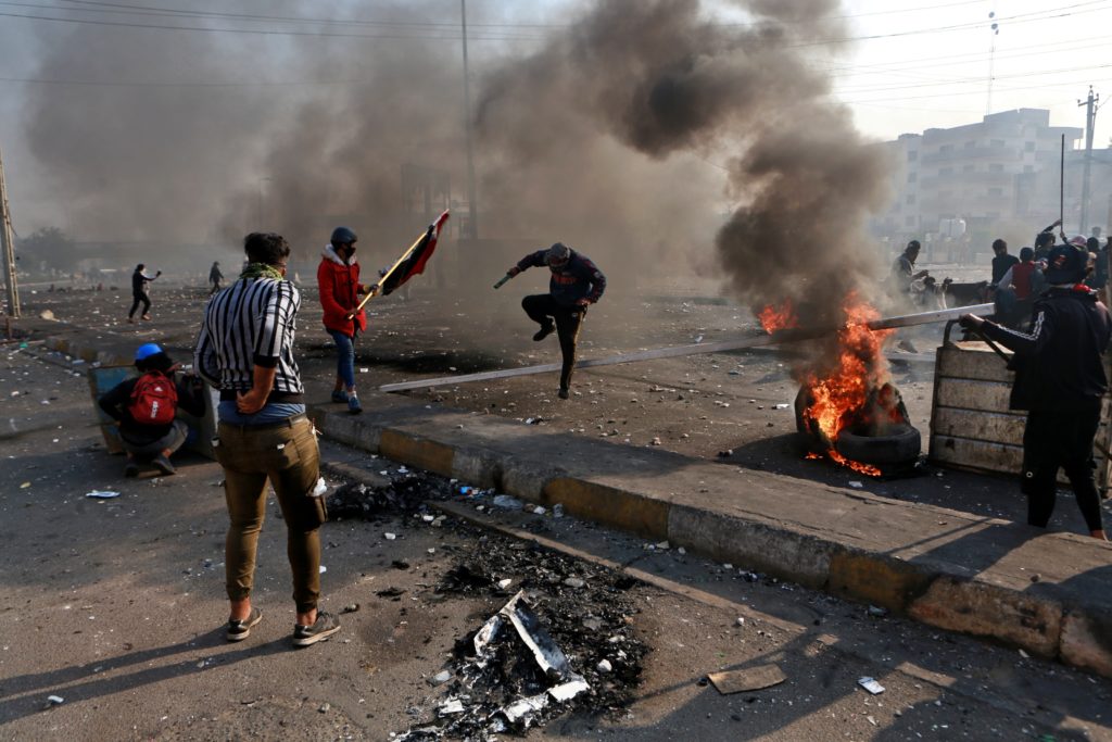 Νέες ταραχές στο Ιράκ: Τραυματίστηκαν δεκάδες διαδηλωτές