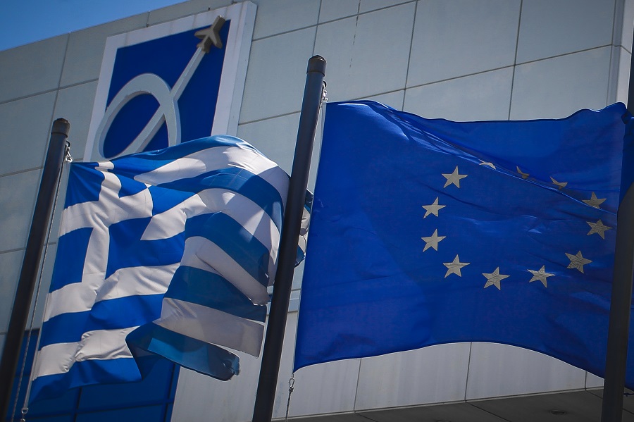 Berliner Zeitung: «Ξεπούλημα στην Ελλάδα»