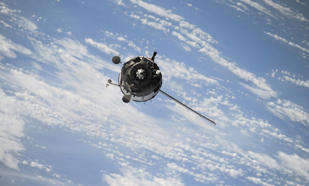 Αμερικανικός δορυφόρος βάρους 4 τόνων κινδυνεύει να εκραγεί