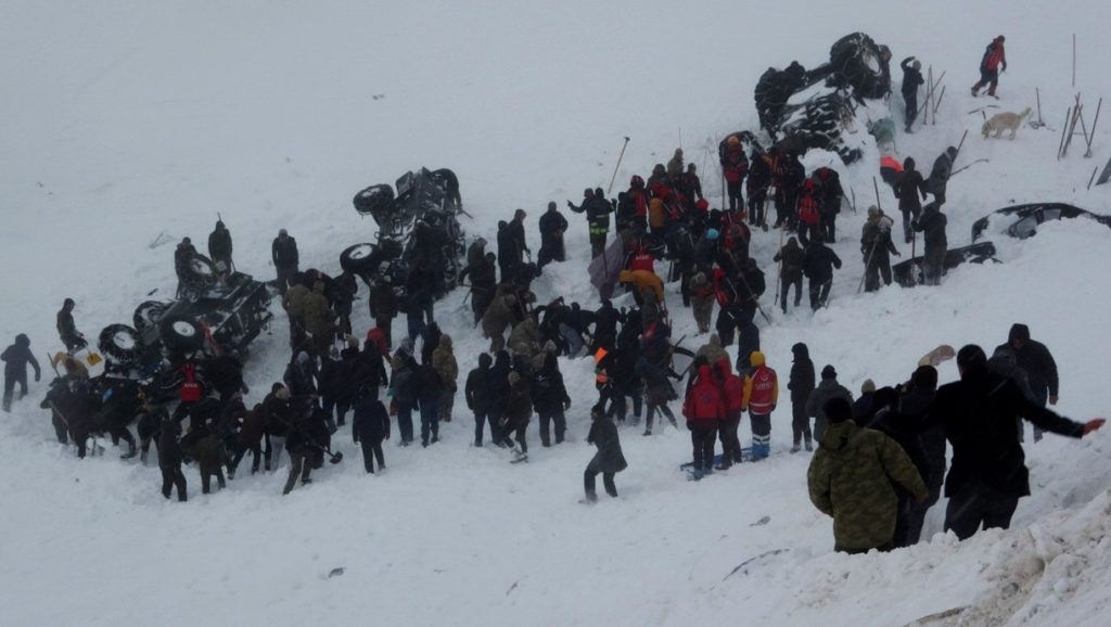 Τουρκία: Στους 41 οι νεκροί από τη διπλή χιονοστιβάδα