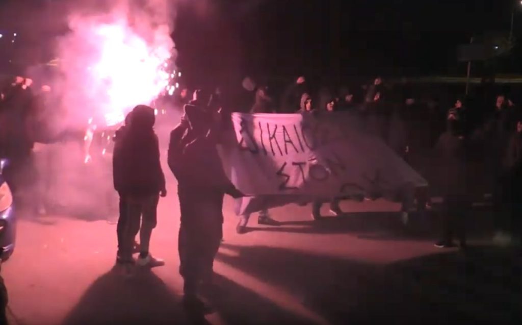 Οπαδοί του ΠΑΟΚ σε εκδήλωση του Άδωνη: Φώναξαν συνθήματα κατά Μητσοτάκη, ΝΔ (Video)