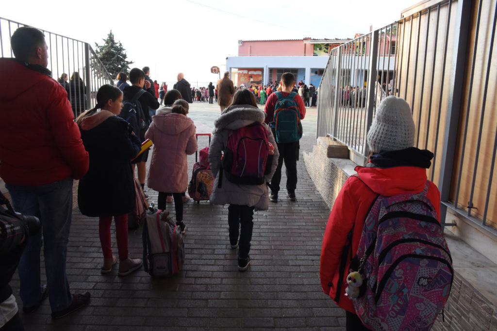 Εξηγήσεις ζητά ο ΣΥΡΙΖΑ για τις αδικαιολόγητες καθυστερήσεις στα σχολικά γεύματα