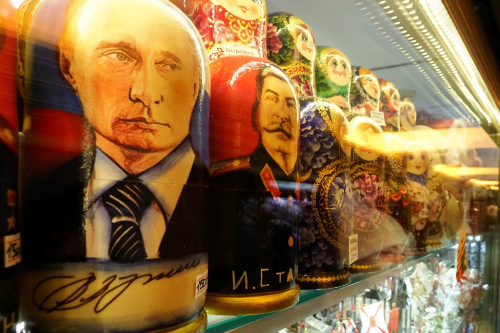 Ο Πούτιν δεν θέλει εικονίσματα- σουβενίρ με την μορφή του