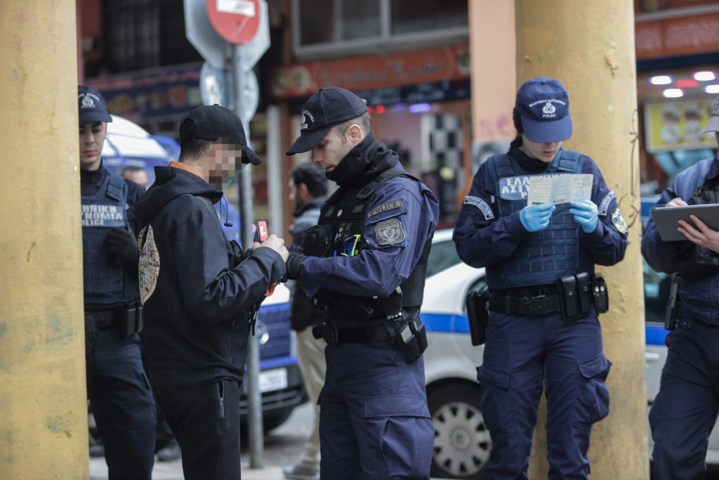 Νέα αστυνομική επιχείρηση στην Ομόνοια: Δέκα συλλήψεις