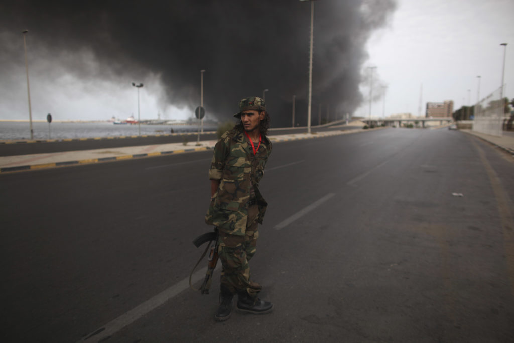 Λιβύη: Οι δυνάμεις του Χάφταρ επιτέθηκαν σε τουρκικό πλοίο στο λιμάνι της Τρίπολης