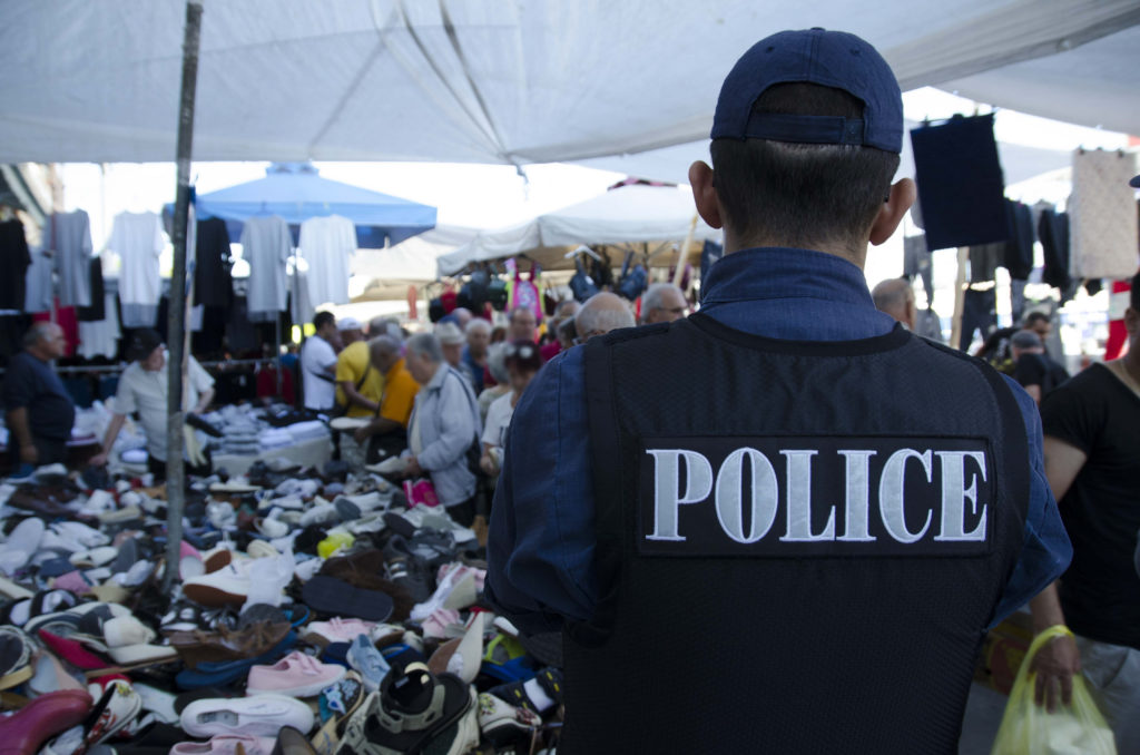 Νέα αστυνομική επιχείρηση για την αντιμετώπιση του παρεμπορίου στο Σχιστό