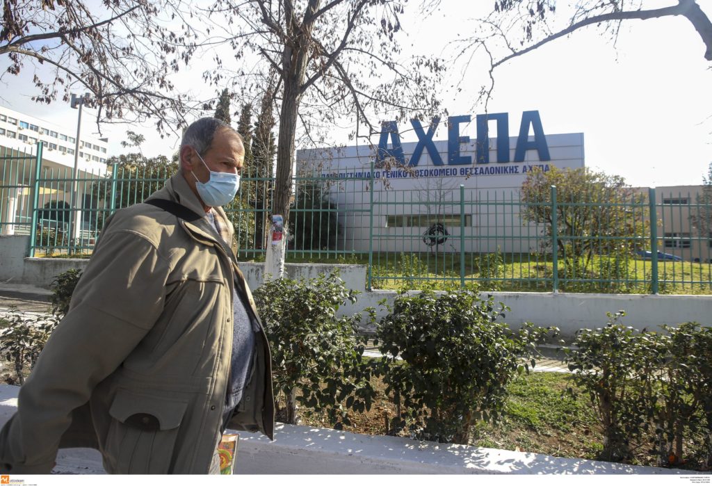 Κορονοϊός: Πάνω από 100 δείγματα ελήφθησαν μέσα σε 24 ώρες σε Αθήνα και Θεσσαλονίκη